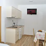 Ljubica Ljuban * Makarska