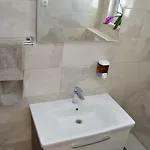 Ljubica Ljuban Daire