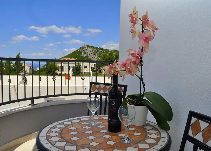 Ljubica Ljuban * Макарська