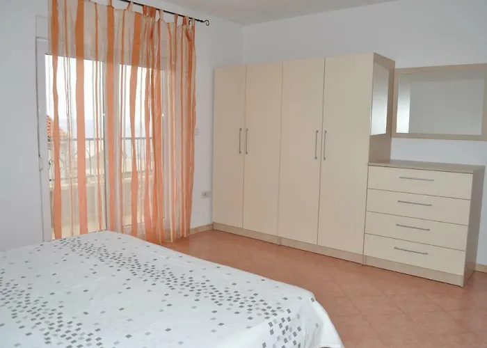 Ljubica Ljuban * Макарська