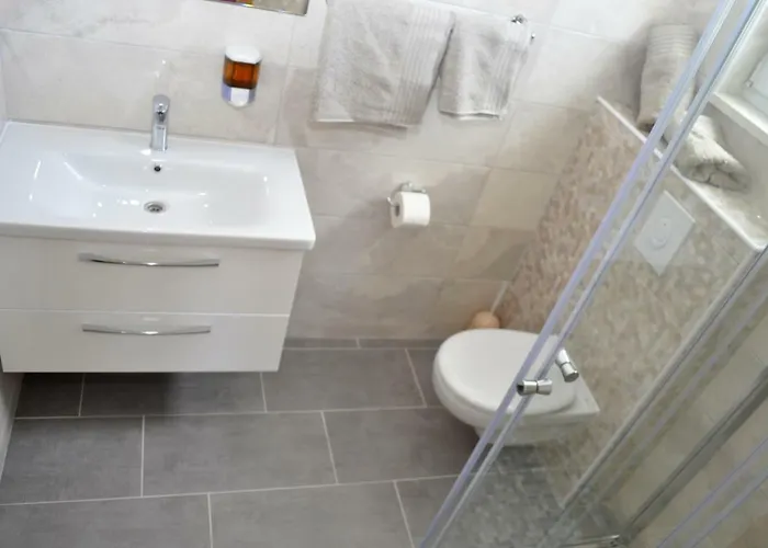 Ljubica Ljuban * Макарська