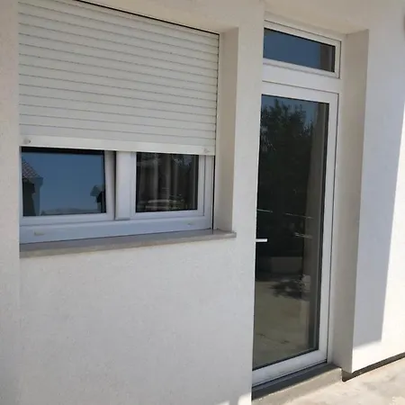 Ljubica Ljuban Apartmán *