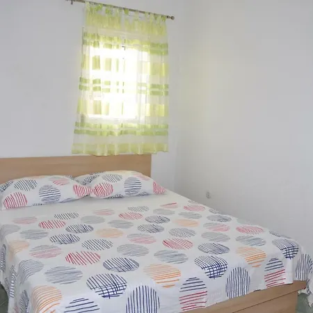 Ljubica Ljuban Apartmán *