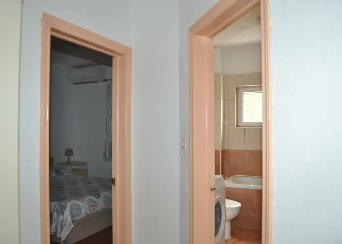 Apartment Ljubica Ljuban Makarska