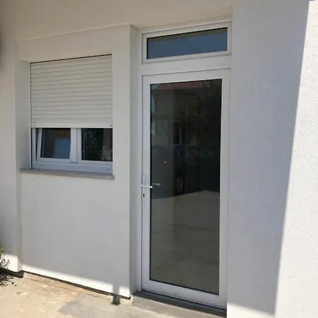 Ljubica Ljuban 아파트