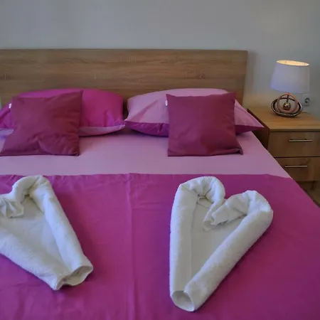 Ljubica Ljuban Apartamento